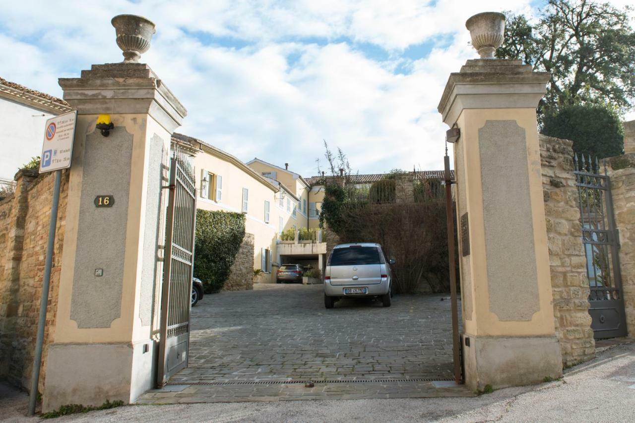 קמראנו "Nido Del Falco" Palazzo Ricotti מראה חיצוני תמונה